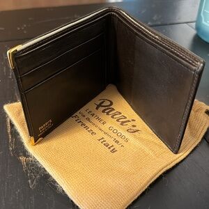 Italian Leather Bi-fold wallet NEW⭐️